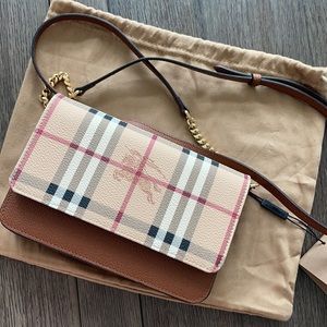 Burberry crossbody